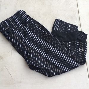 Under Armour Other - Under Armour cropped leggings Under Armour Other - Under Armour cropped leggings